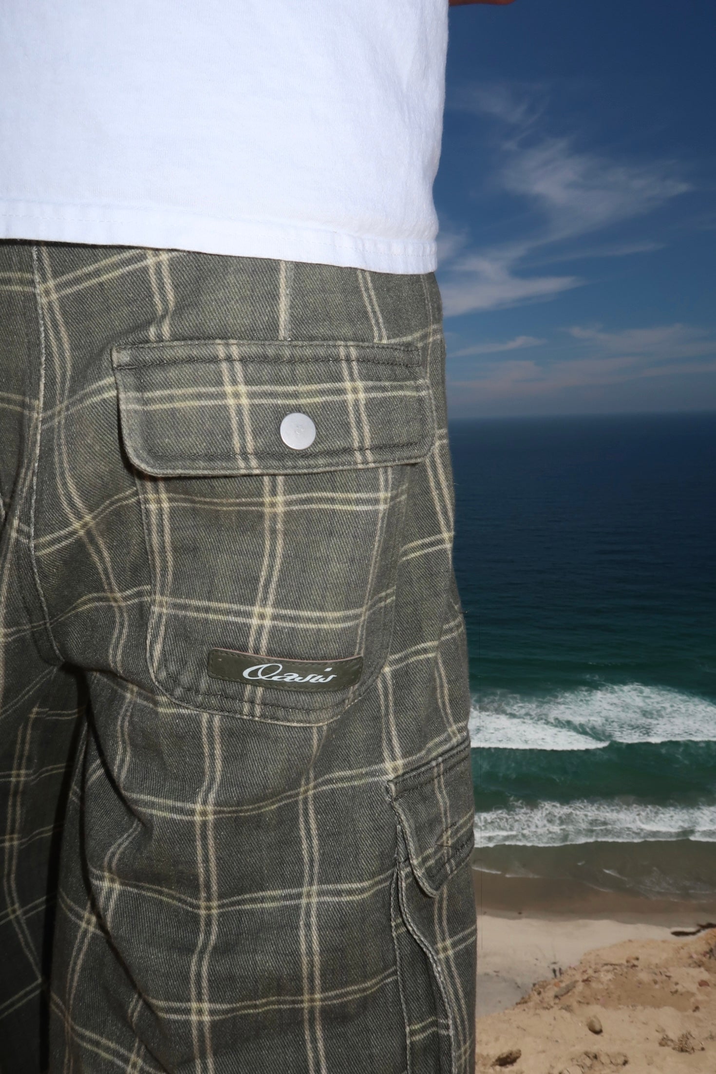 "olive plaid short"